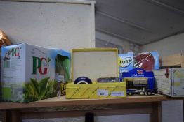 Mixed Lot: Advertising memorabilia to include PG Tips, Colmans, Flora and others