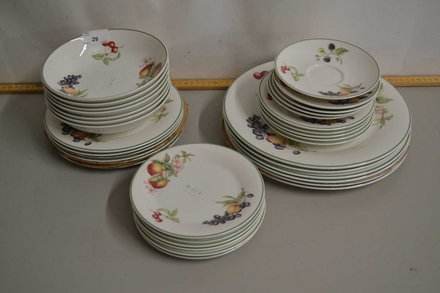 Quantity of St Michael Ashbury table wares