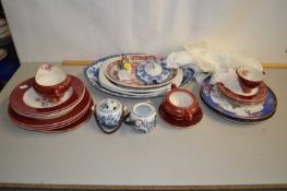 Mixed Lot: Various assorted meat plates, decorated plates, table wares, porcelain flowers etc