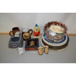 Mixed Lot: Various ceramics to include a Robert Burns plate, a Players ashtray, various other