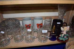 Mixed Lot: Beer mugs, steins and other glass ware