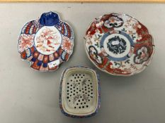 Mixed Lot: Two Imari dishes together with a porcelain soap dish (3)