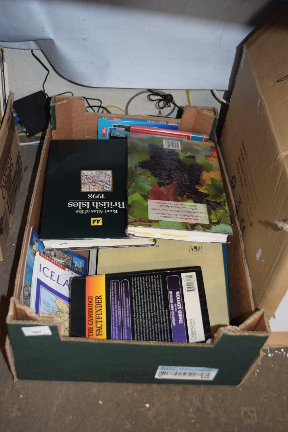 Quantity of books to include Atlas, travel guides and others