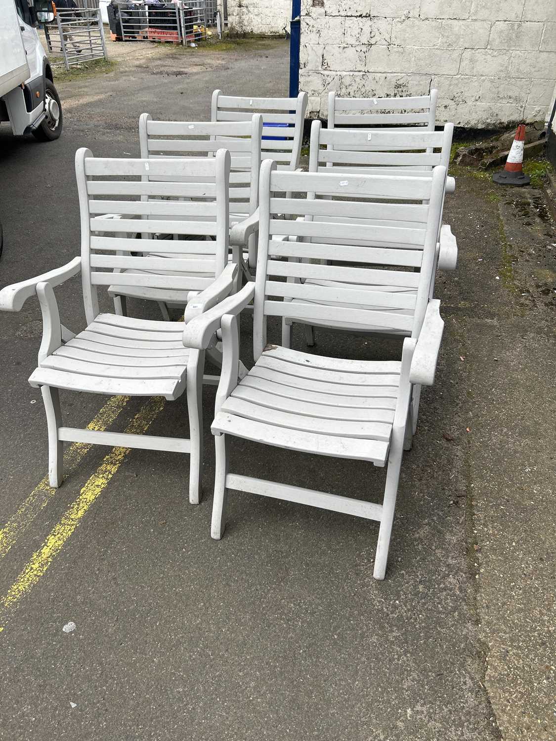 Set of six slatted and painted wood garden chairs and a small folding table (7)