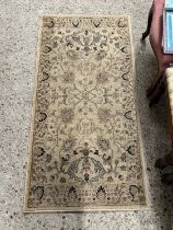Modern Ziggler carpet, 70 x 140cm