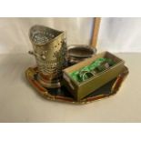 Mixed Lot: Silver plated soda syphon stand, napkin rings and other items