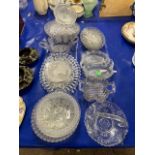 Mixed Lot: Various pressed glass bowls to include Coronation of George VI example and various