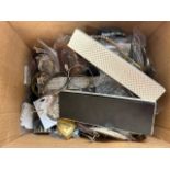 Box of various assorted costume jewellery