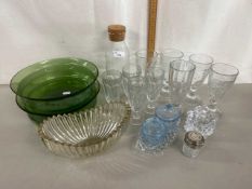 Mixed Lot: Various drinking glasses, green glass bowls etc