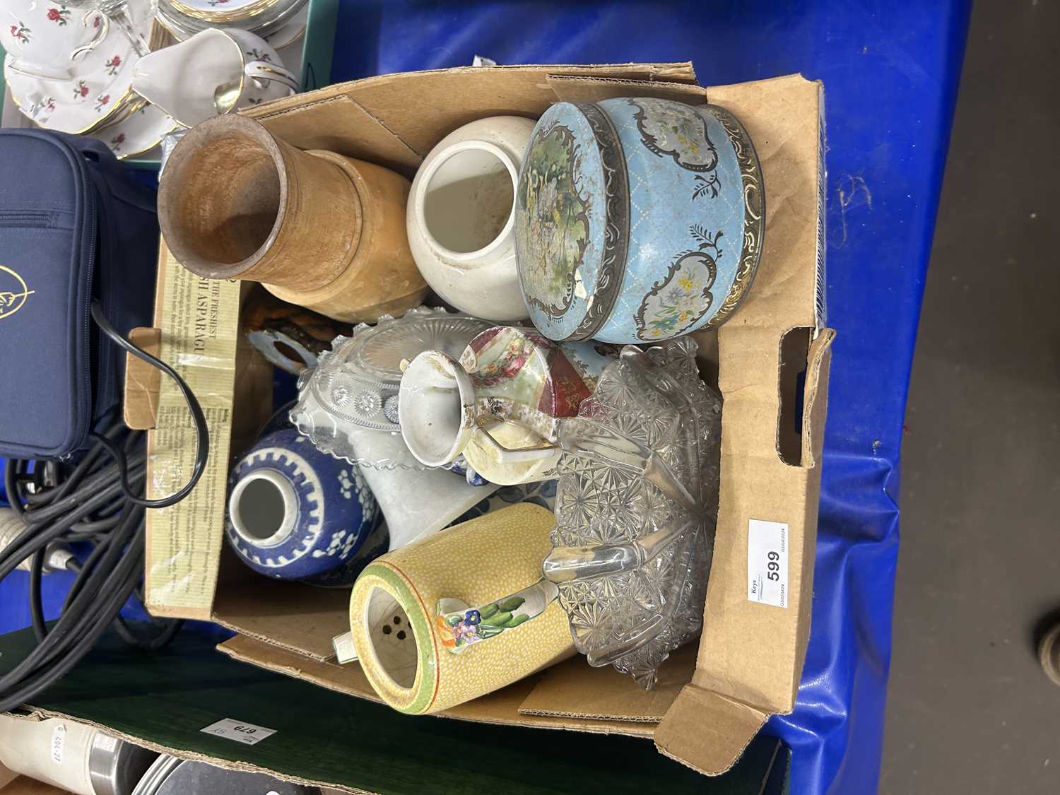 One box of mixed ceramics