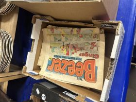 Quantity of vintage copies of Beezer