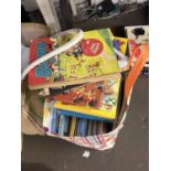 Bag of various Beano, Dandy annuals and others