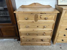Modern pine five drawer bedroom chest with turned knob handles