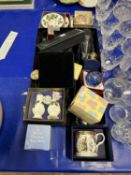 Mixed Lot: Rockingham Crystal champagne flutes, boxed paperweights, cribbage set and other