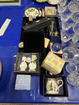 Mixed Lot: Rockingham Crystal champagne flutes, boxed paperweights, cribbage set and other