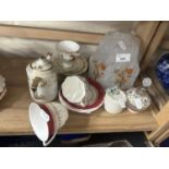 Mixed Lot: Marble glass light shade etc