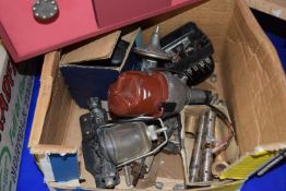 Assorted vintage mechnical components
