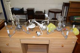 A pair of modern light fittings plus a further three branch light fitting (3)