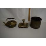 Brass kettle, chamber stick and jardiniere (3)