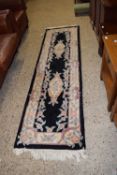 Modern Chinese type floral runner carpet