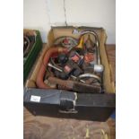 Mixed box of garage clearance items to include tow hitches etc