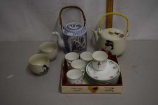 Mixed Lot: Various tea wares, reproduction Oriental teapots etc