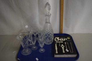 Mixed Lot: Decanter, clear drinking glasses, glass vase, boxed bar set etc