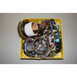 Box of assorted costume jewellery