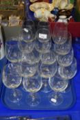 Quantity of clear wine glasses