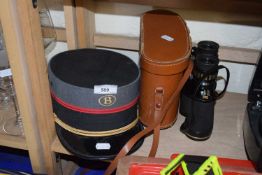Copitar binoculars together with a vintage cap (2)
