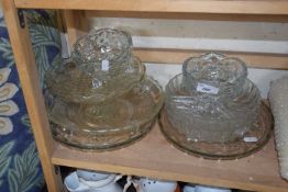 Mixed Lot: Various glass bowls to include George VI commemorative edition