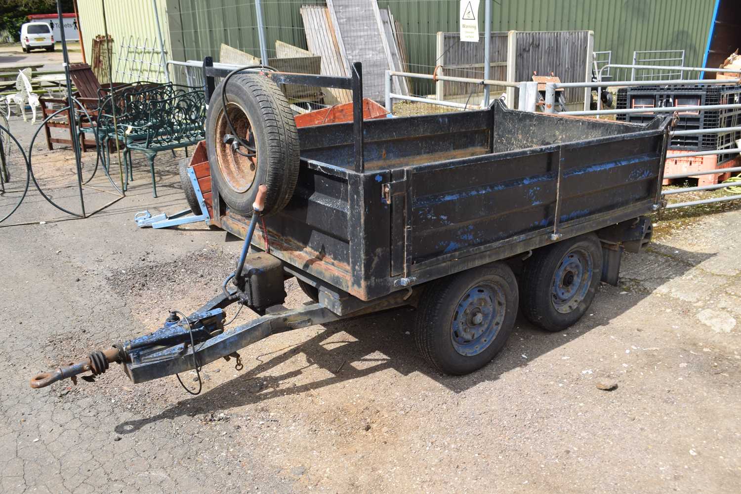 An ex Council tipping trailer, rated to 1.5 tons