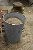 Galvanised bin with non-matching lid