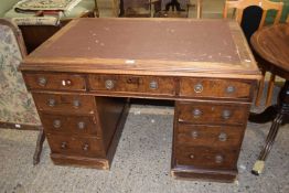 A late Victorian twin pedestal desk for restoration, 120cm wide