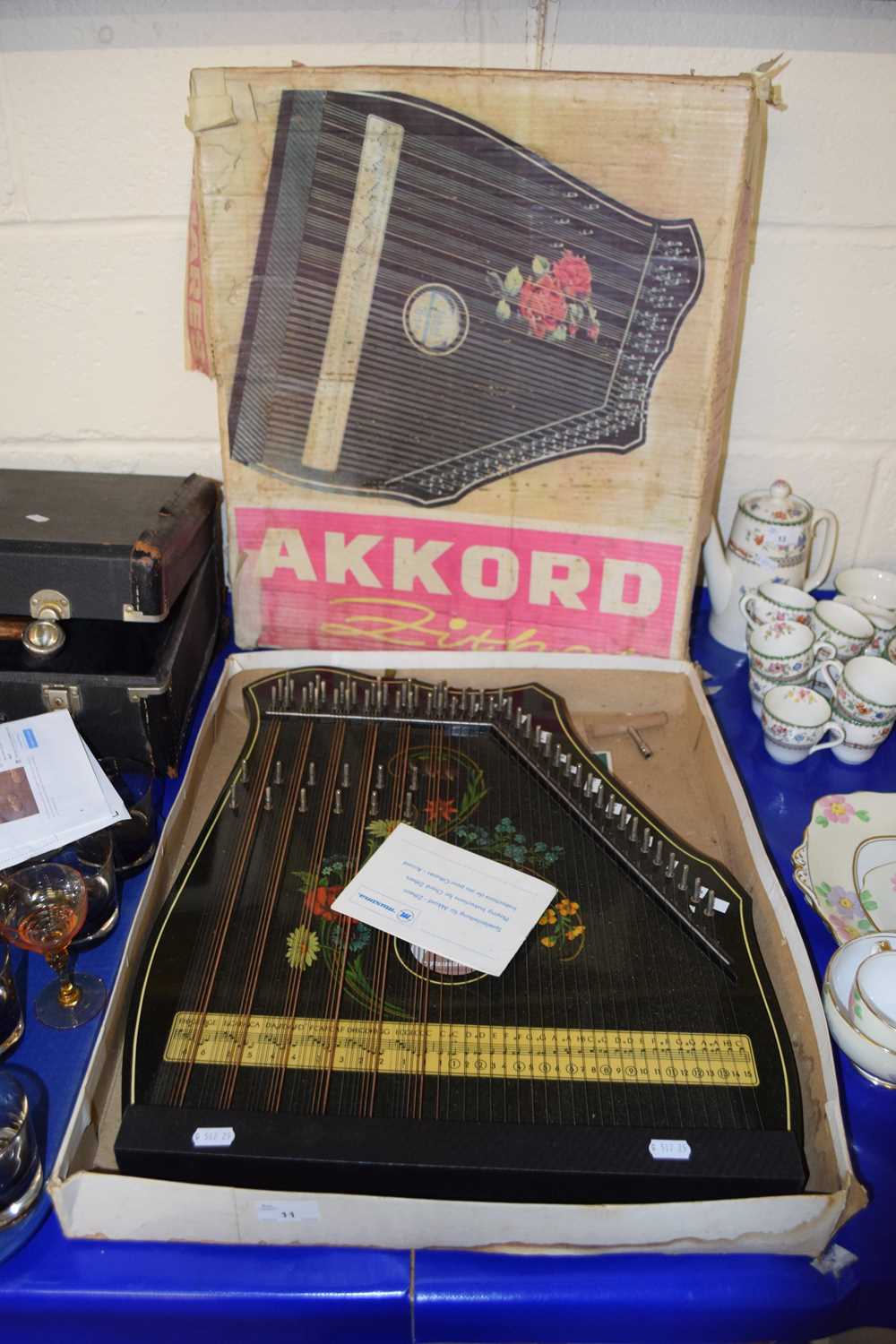 A boxed Akkord zither