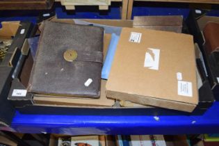 Box of mixed items to include cased royal commemorative glass wares, collectors plates, various