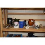 Mixed Lot: Various assorted mugs and other items