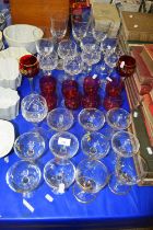 Quantity of glass ware, set of Babycham glasses etc
