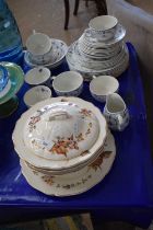 Quantity of ceramics including Royal Doulton dishes in the Wilton pattern and further table wares by