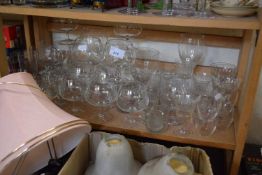 Quantity of various glasses