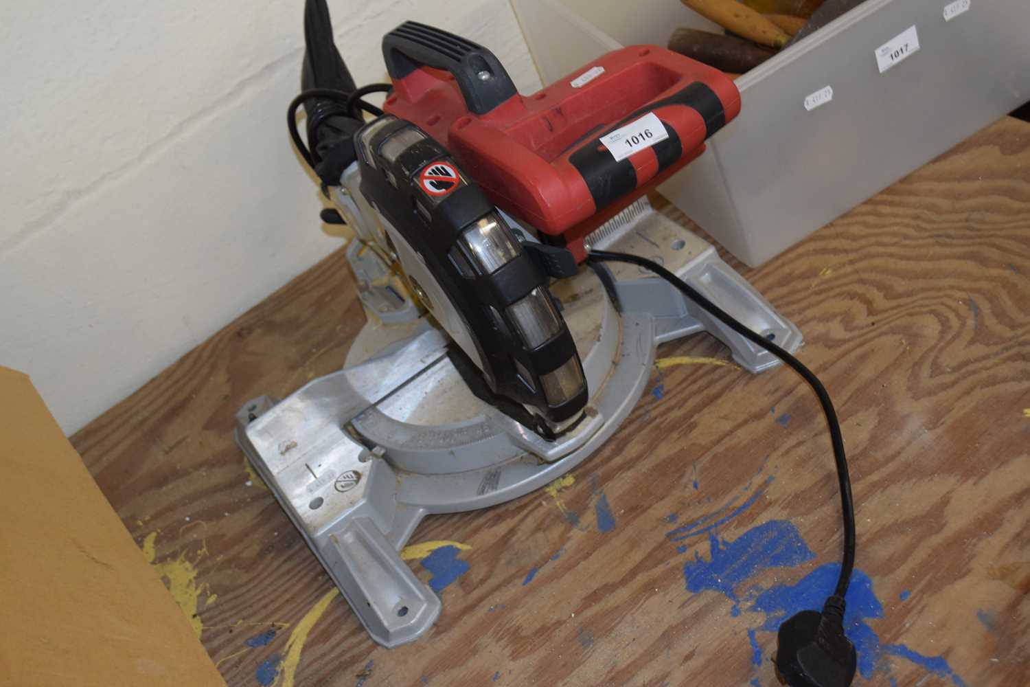 240v table top chop saw