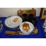 Mixed Lot: Tray of various mixed items to include pipe rack, black glazed tankard, horse brass,