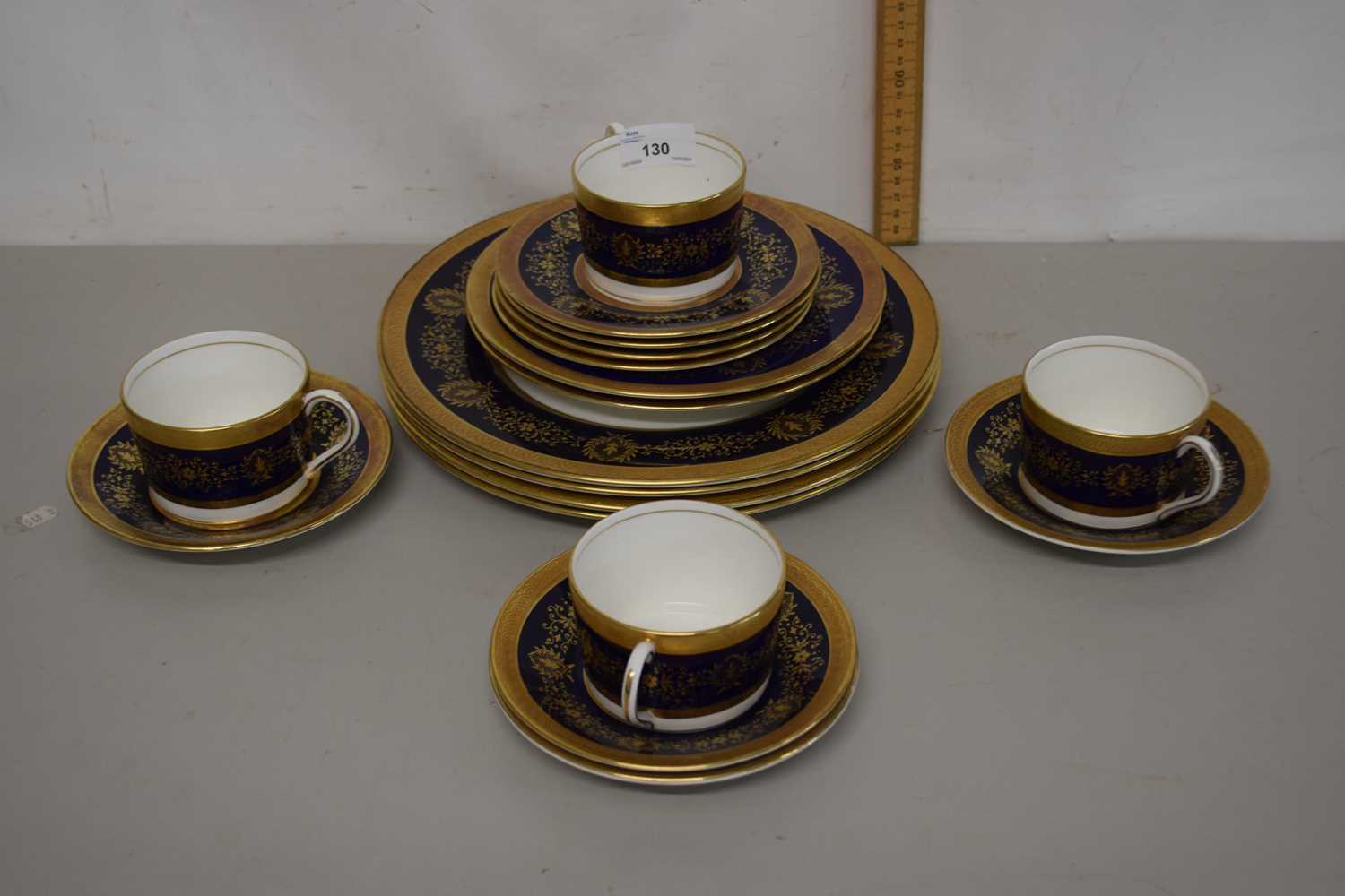Quantity of Coalport Lady Anne gilt rimmed tea and table wares