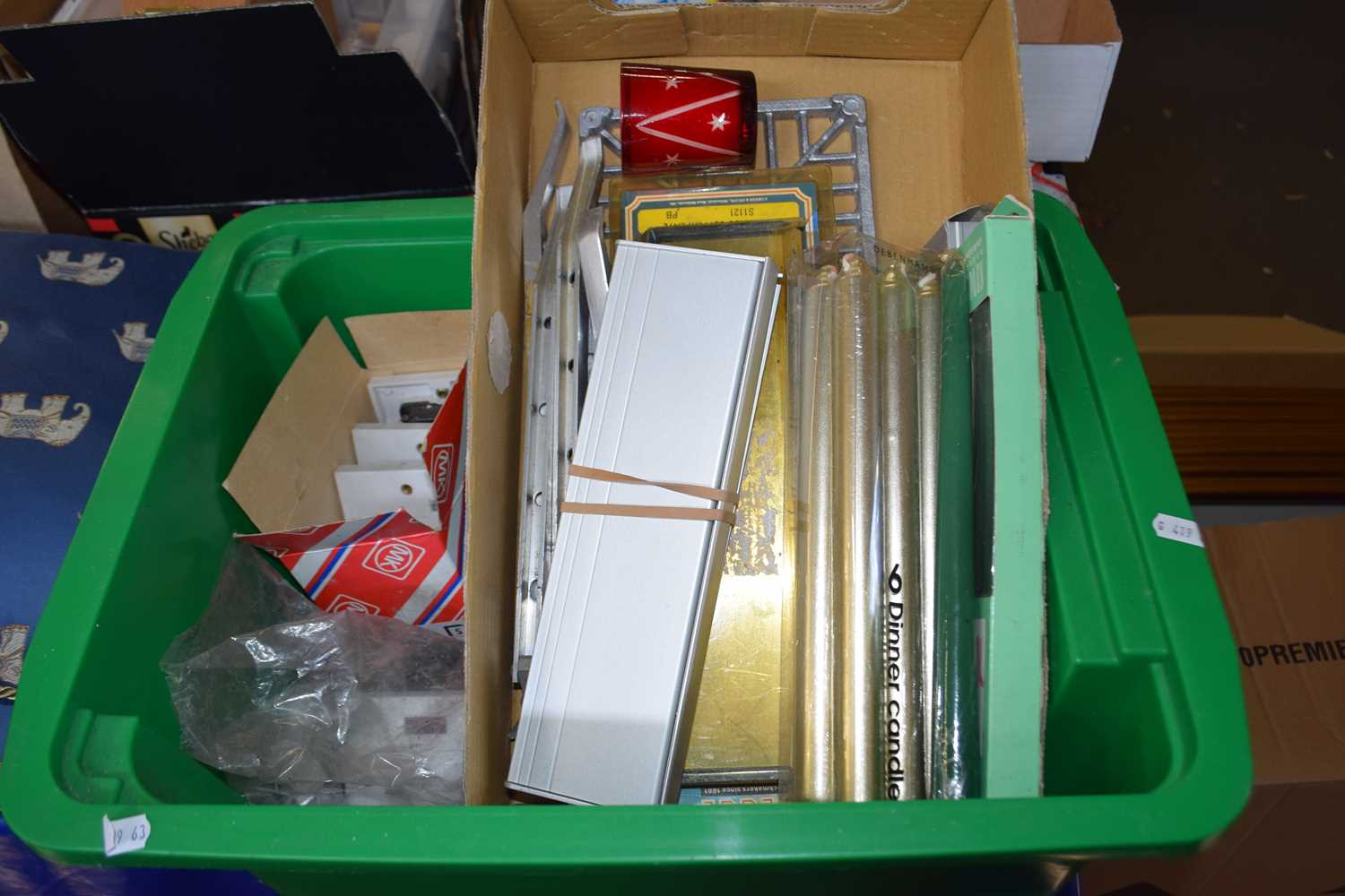 Mixed Lot: Electrical plug fittings, letter boxes and other items