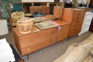 Mid 20th Century dressing table with mirror and matching chest of drawers (")