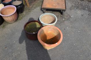 Two clay plant pots