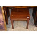 Modern hardwood lamp table