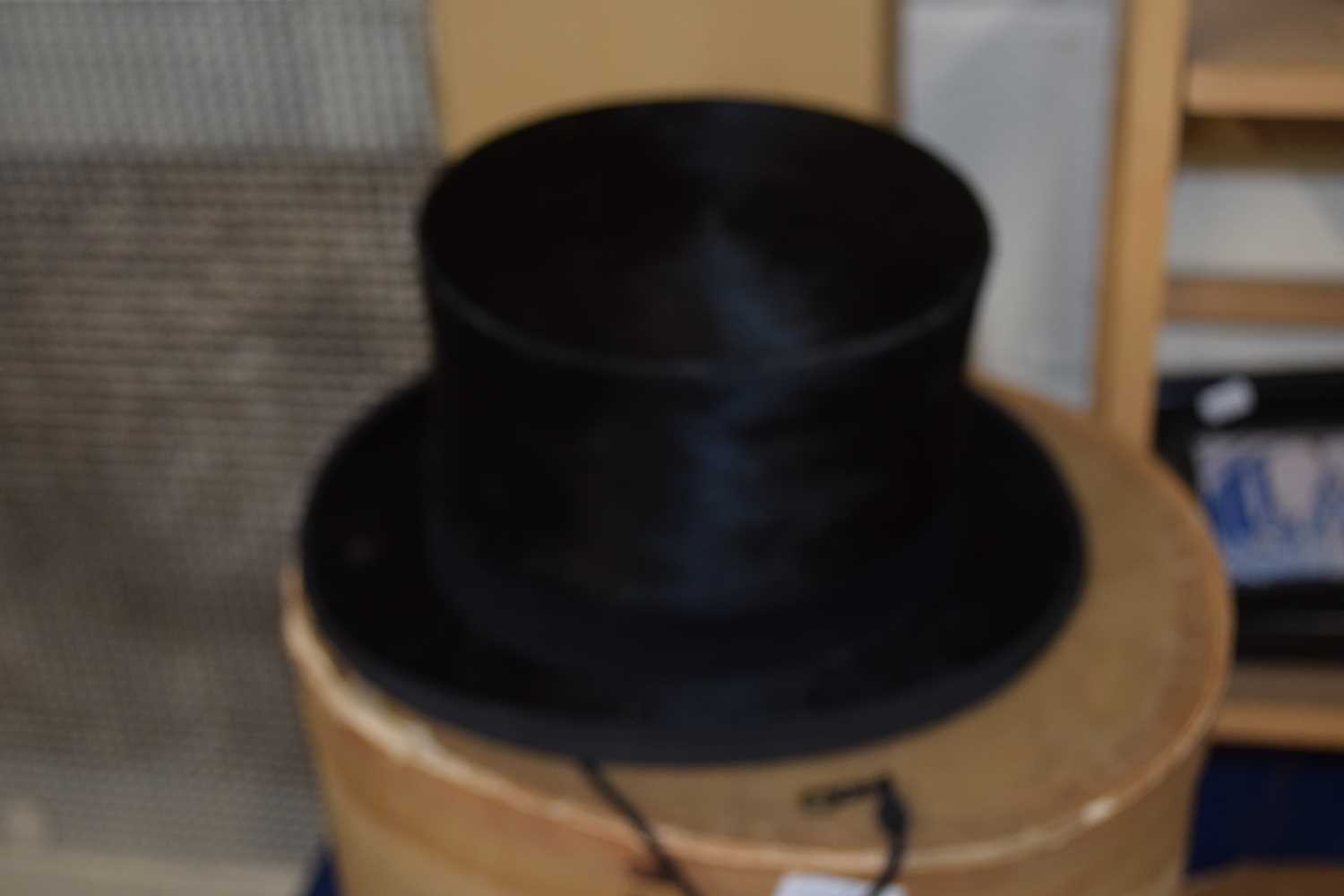 A vintage top hat by Tress & Co, London - Image 2 of 2