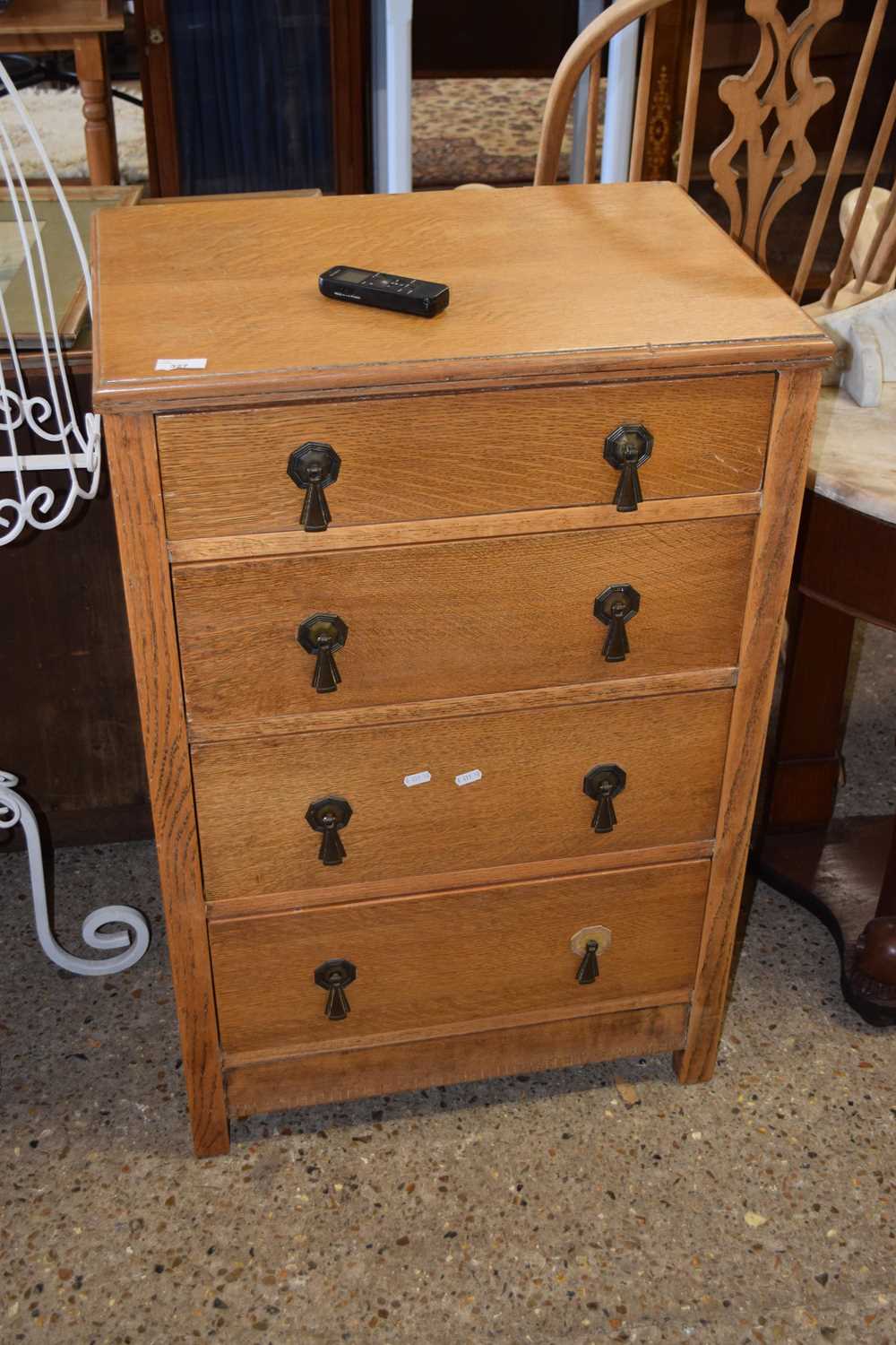 Early 20th Century oak four drawer chest