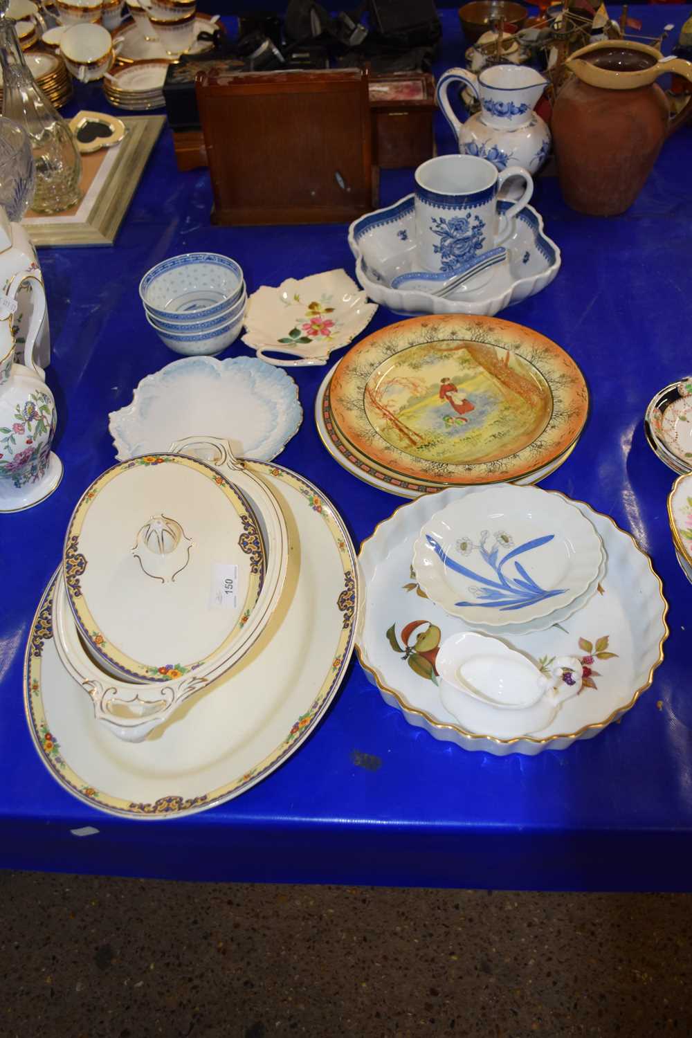 Mixed Lot: Ceramics to include Doulton plate, Wedgwood Springfield pattern, bowl and tankard plus